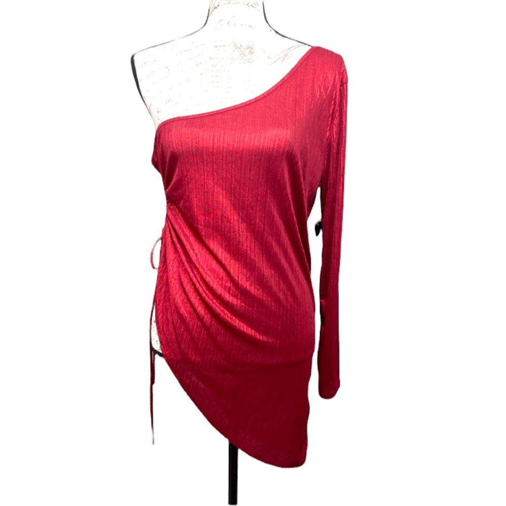 Minette Sexy Red One Shoulder Asymmetrical Blouse‎